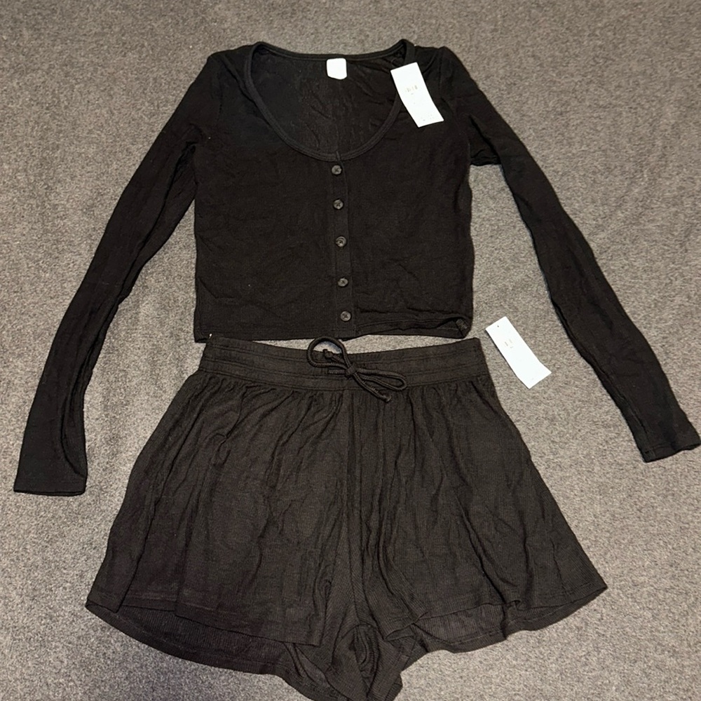 NWT Gilly Hicks Pajama Set